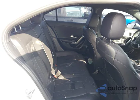 2020 Mercedes-Benz A 220 4Matic из США, поврежденный, VIN WDD3G4FB6LW040079